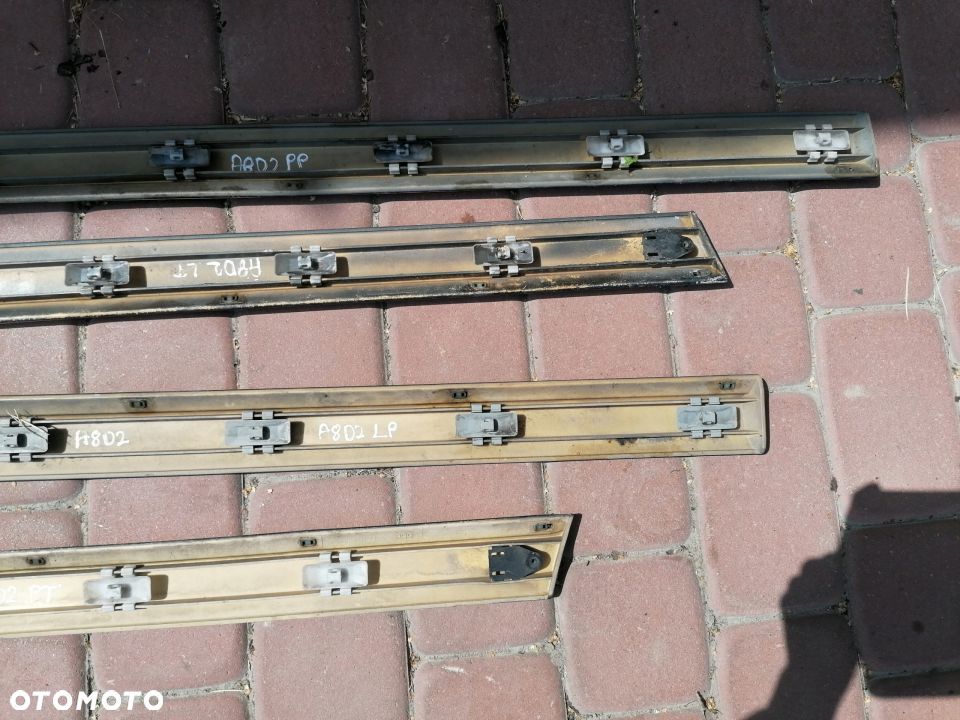 Listwa Drzwi Środkowa LZ9U Audi A8 D2 94-02 - 7