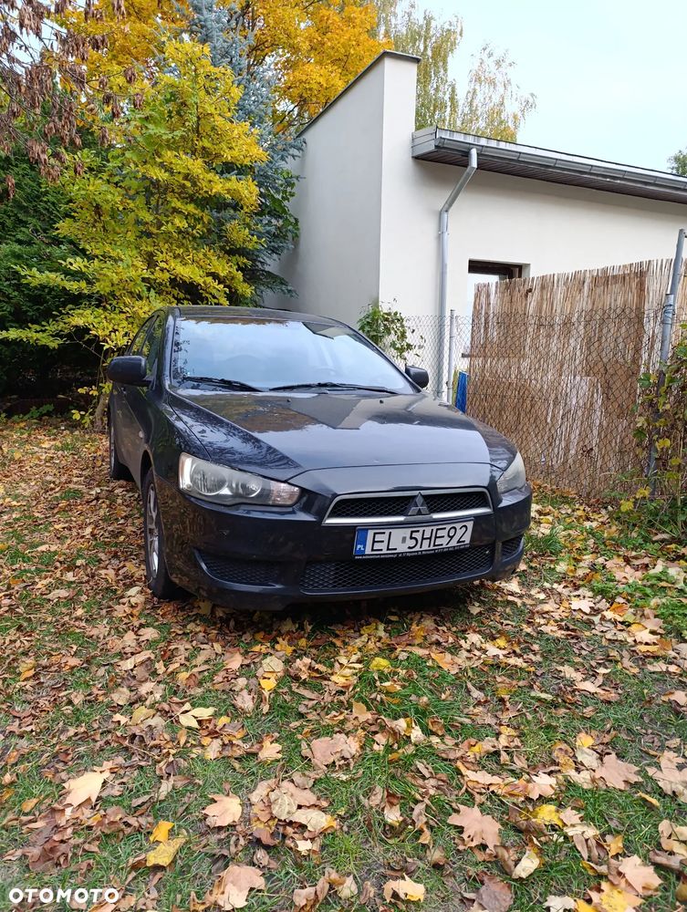 Mitsubishi Lancer 1.8 Inform - 1