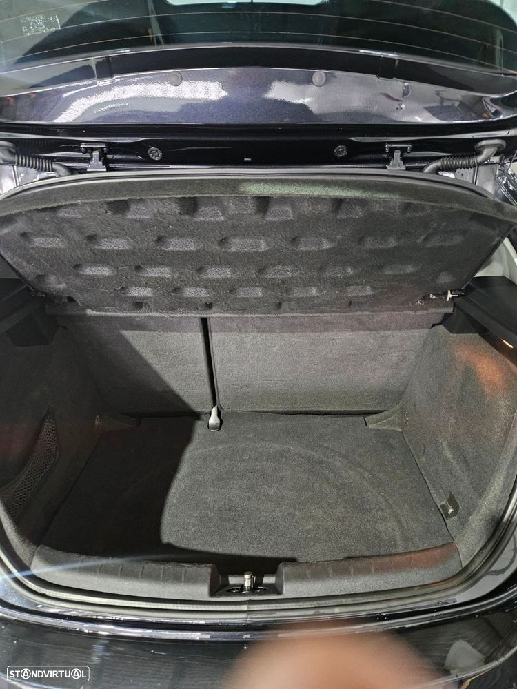 SEAT Leon 2.0 TDI FR 18 Tiago Monteiro - 22