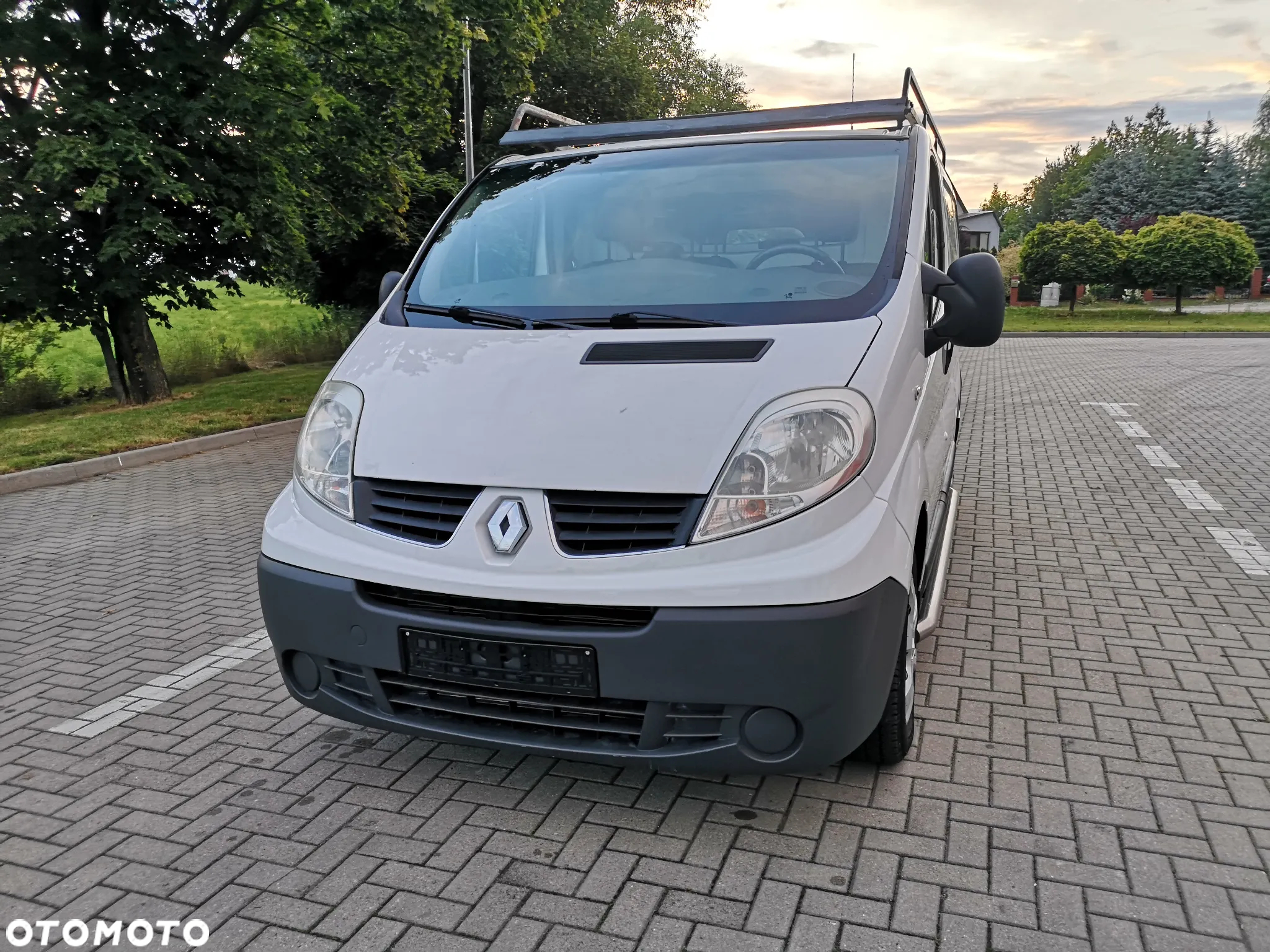 Renault TRAFIC - 19