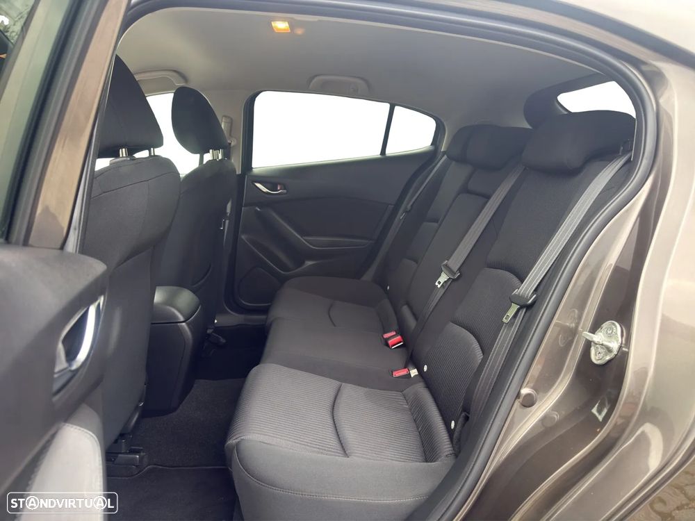 Mazda 3 Hatchback 1.5 Sky-D Excellence Pack HT Navi - 13