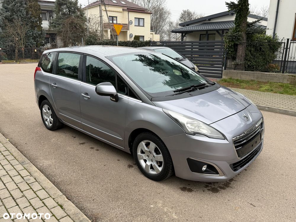 Peugeot 5008 1.6 HDi Style 7os - 22
