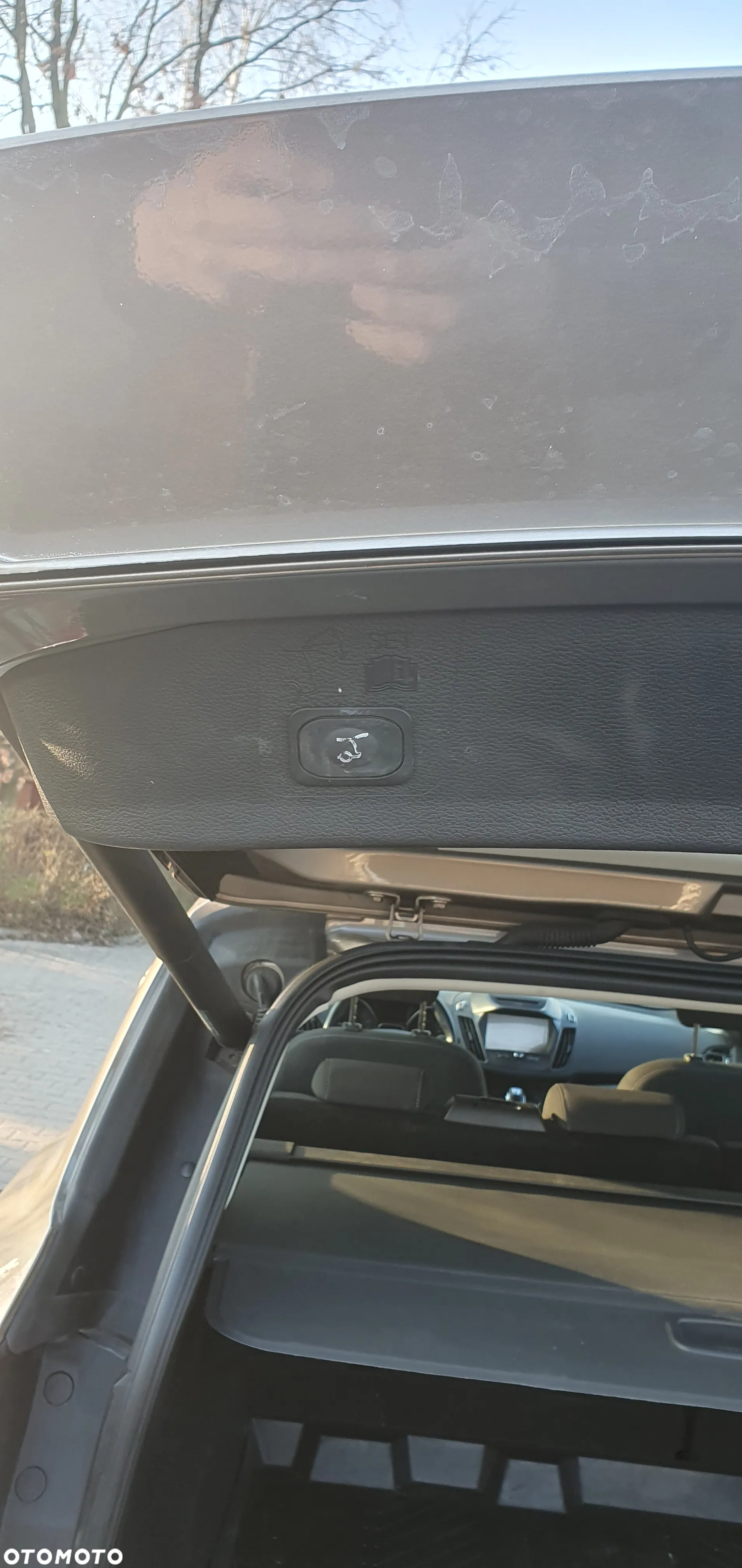Ford Kuga - 17
