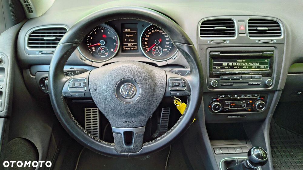 Volkswagen Golf - 12