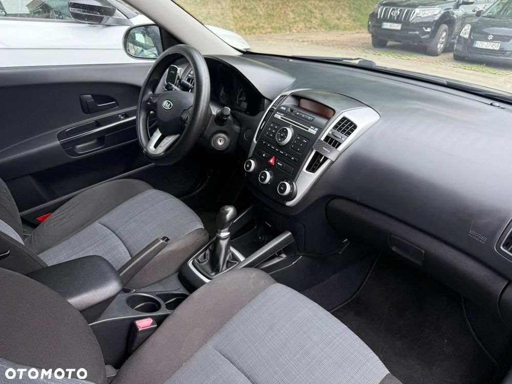Kia Ceed 1.4 Optimum - 17