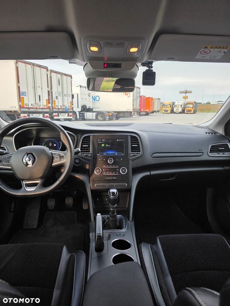 Renault Megane 1.5 Blue dCi Life - 11