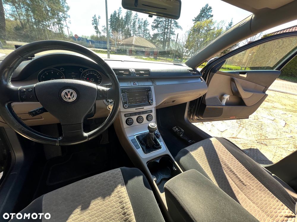 Volkswagen Passat 1.8 TSI Comfortline - 20