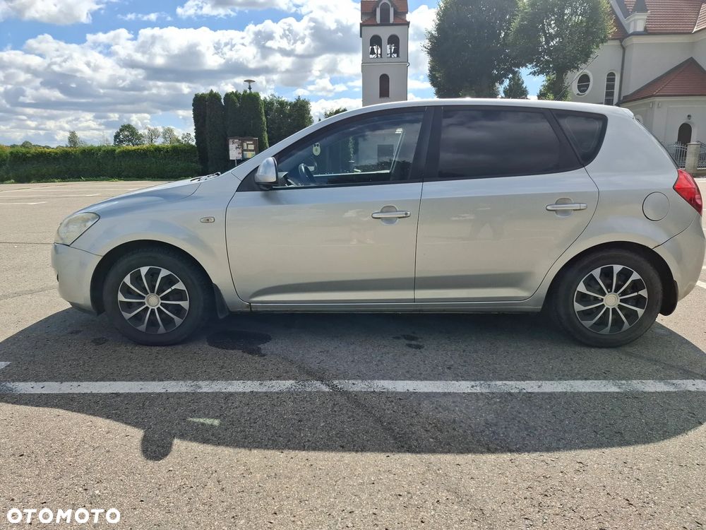 Kia Ceed 1.4 Comfort - 3