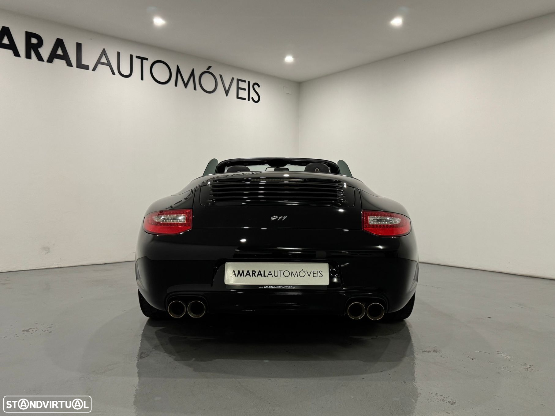 Porsche 911 Série F - 6