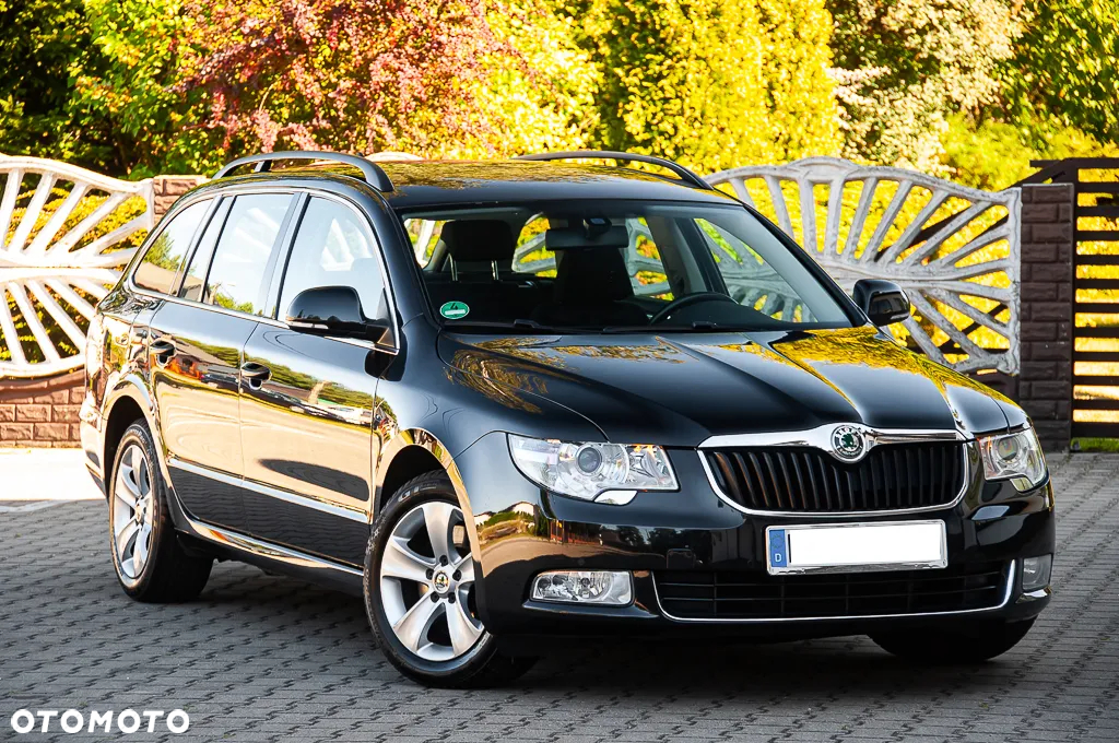Skoda Superb 2.0 TDI DSG Exclusive - 5
