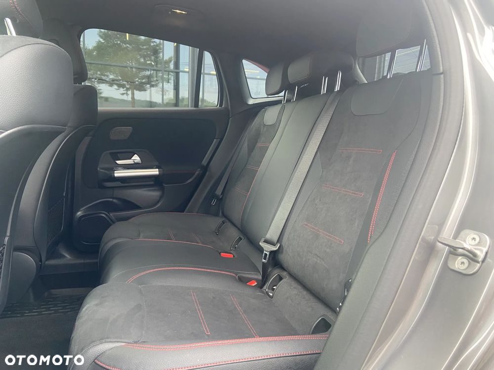 Mercedes-Benz GLA 200 mHEV AMG Line 7G-DCT - 9