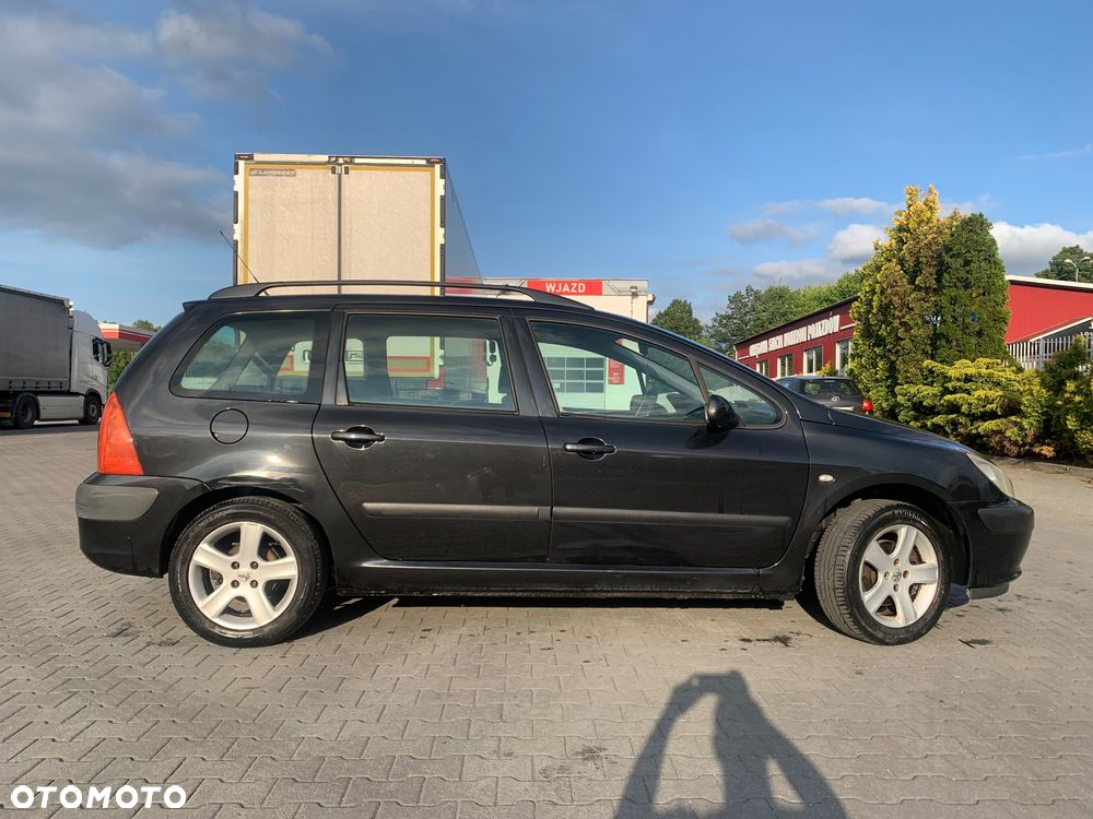 Peugeot 307 1.6 XR - 6