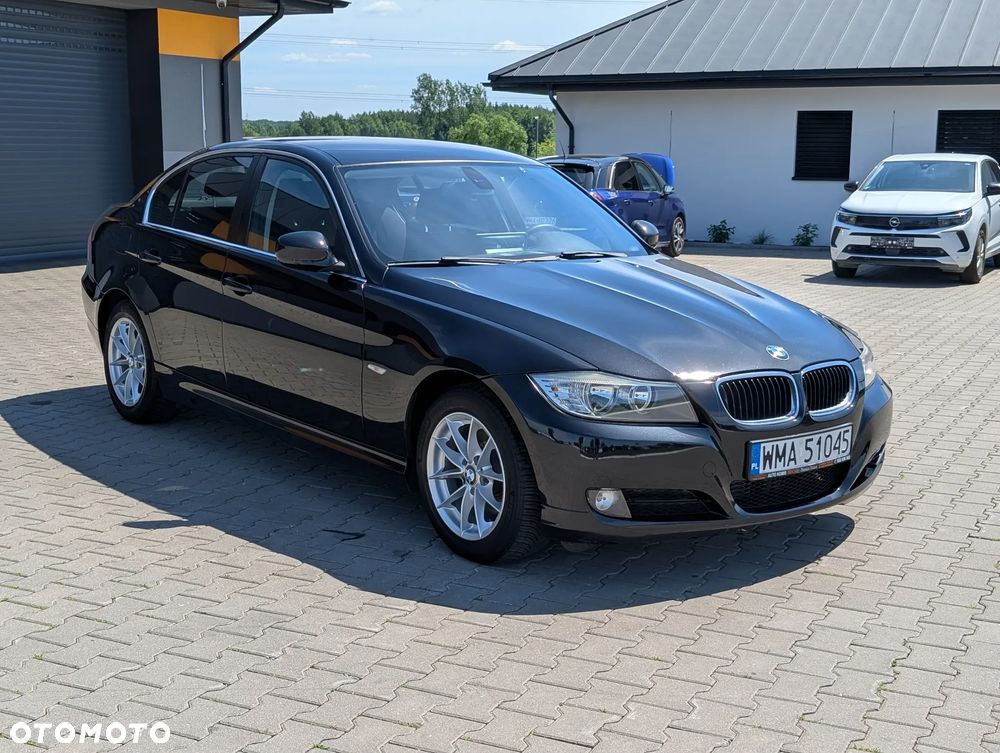 BMW Seria 3 320d Sport Line - 18