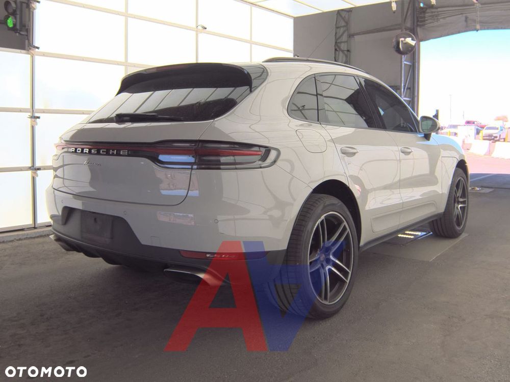 Porsche Macan Standard - 6