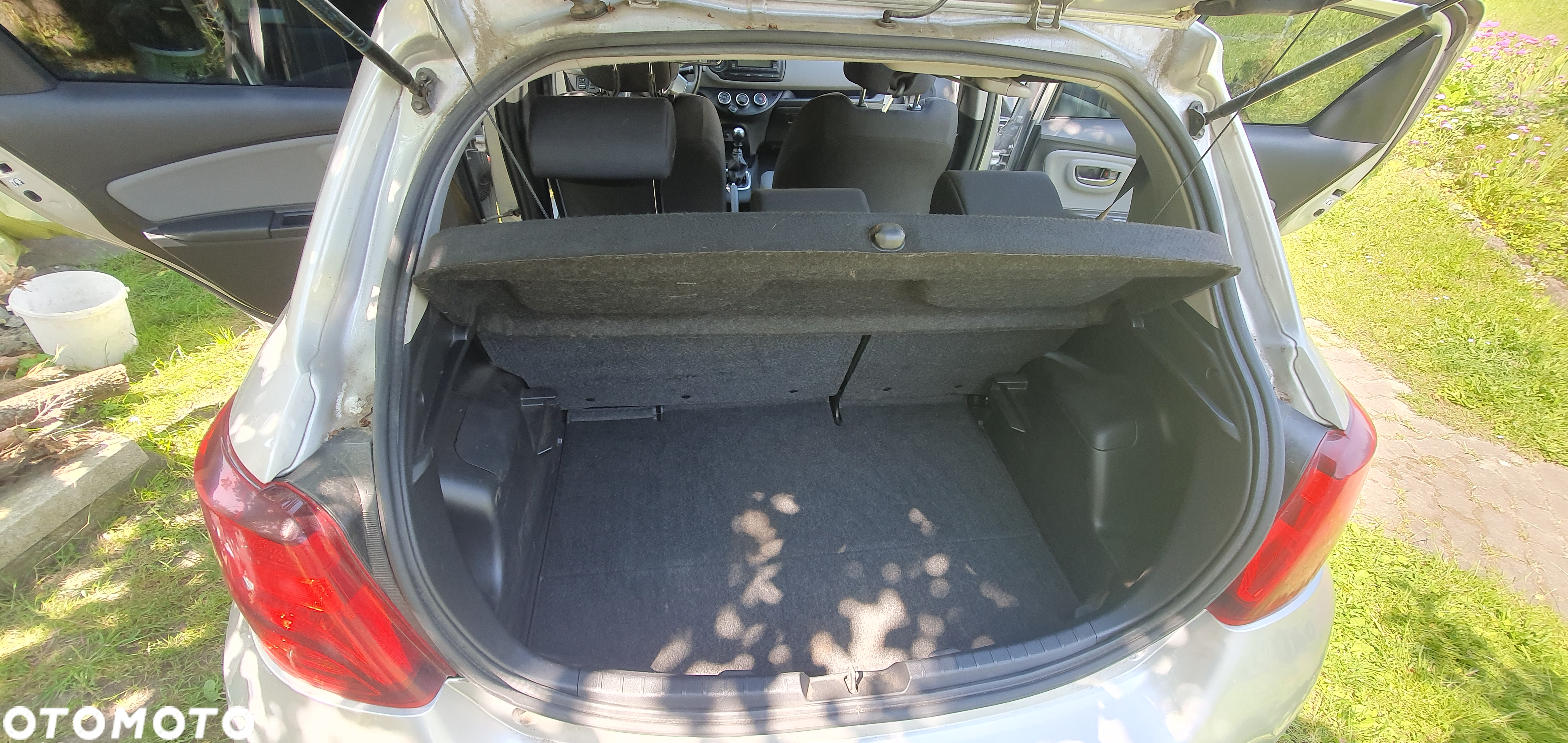 Toyota Yaris 1.33 Active - 12