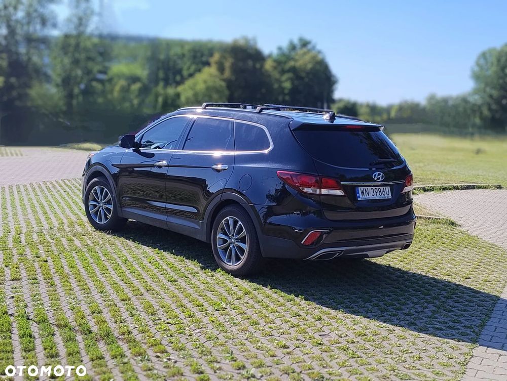 Hyundai Santa Fe - 4