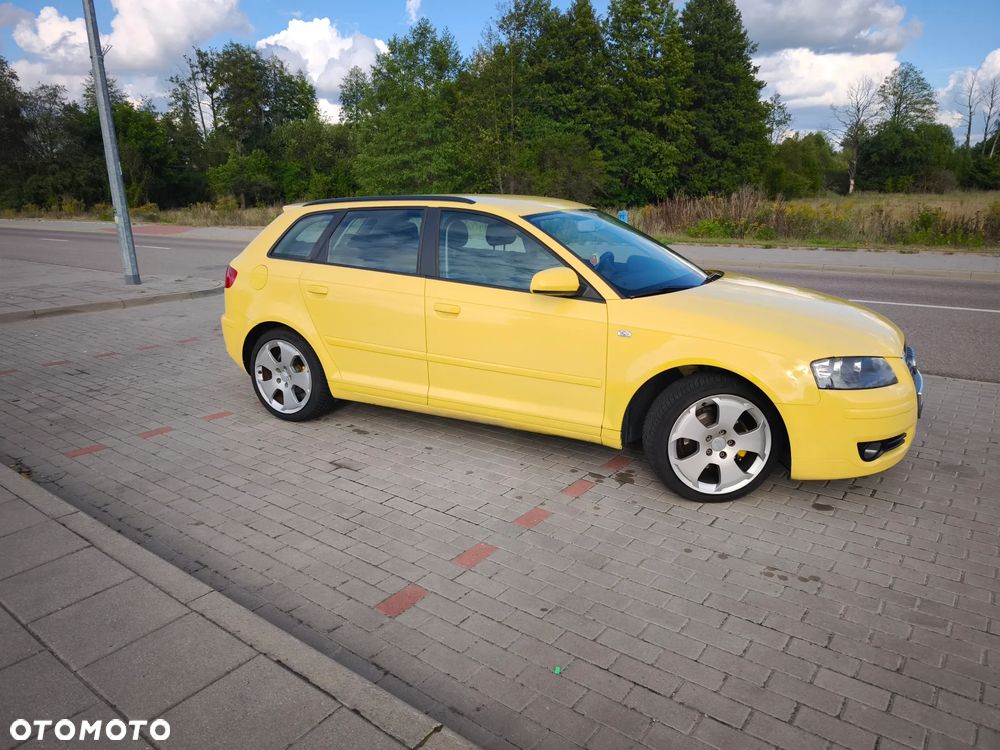 Audi A3 Sportback 1.6 FSI Ambition - 5