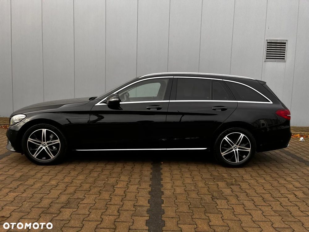 Mercedes-Benz Klasa C 300 d 9G-TRONIC Avantgarde - 5