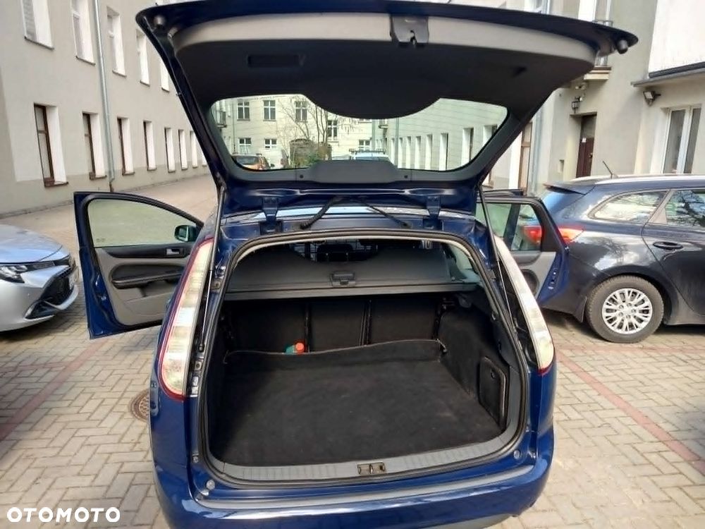 Ford Focus 1.8 TDCi FX Silver / Silver X - 2