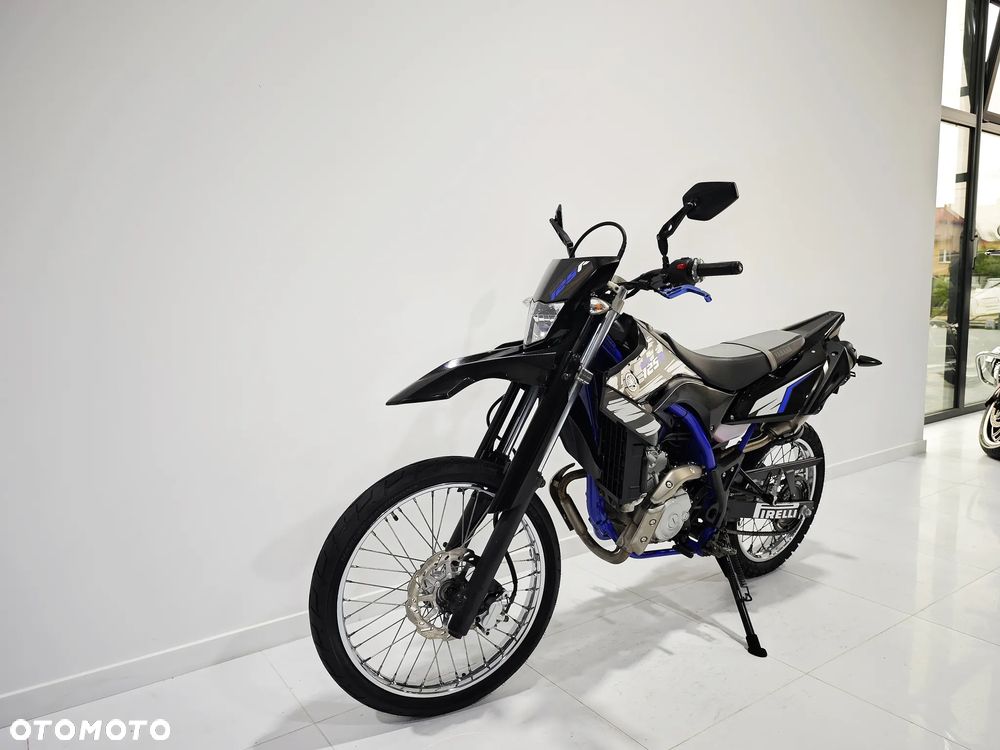 Yamaha WR - 12