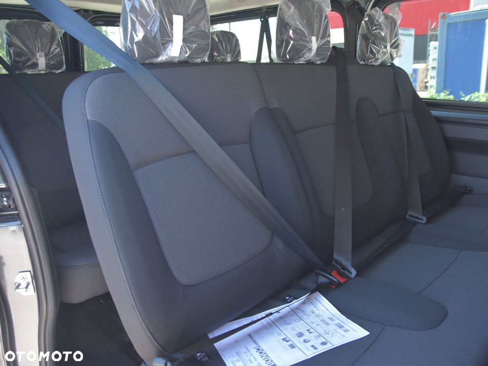 Renault Trafic - 14