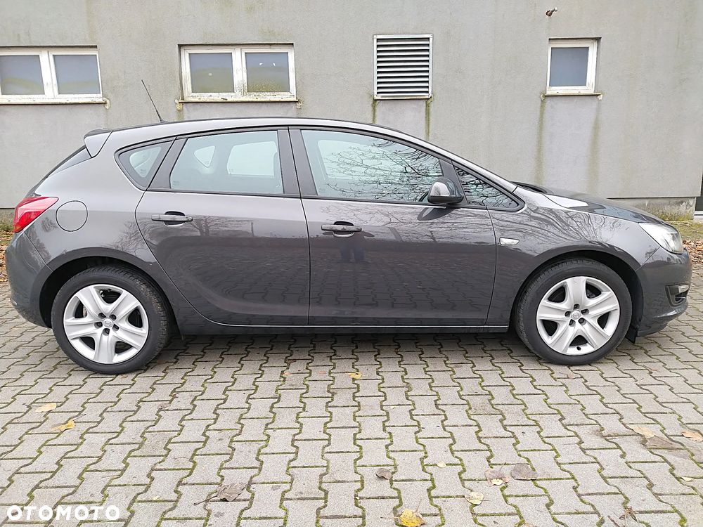 Opel Astra 1.4 Turbo Edition - 12