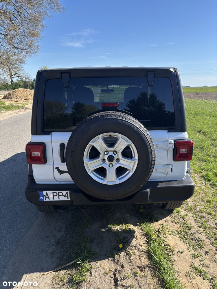 Jeep Wrangler 2022 photo 4