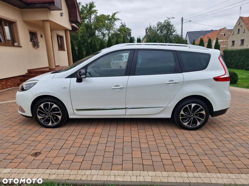 Renault Grand Scenic - 9