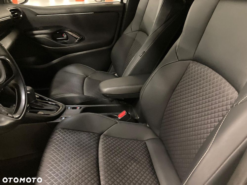 Toyota Yaris - 15