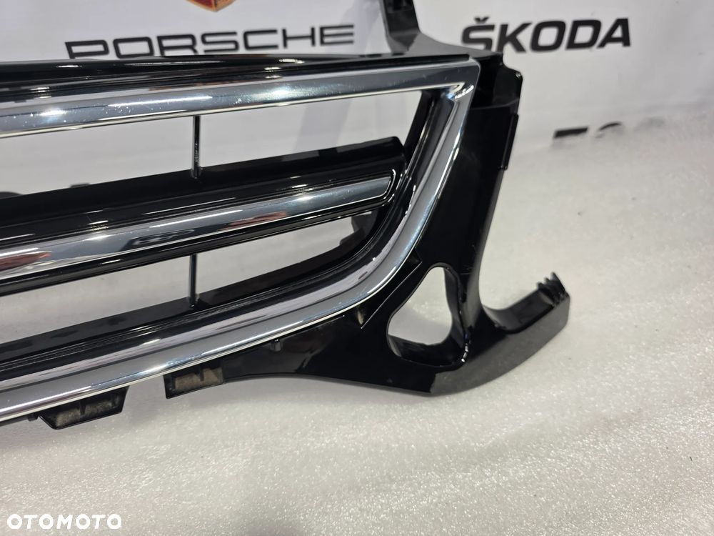 FORD MONDEO MK4 IV LIFT 10- ŁADNA ATRAPA / GRILL PRZEDNI PRZÓD , NR BS71-8200-B , NR AUKCJI GL863 - 6