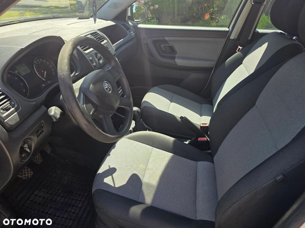 Skoda Fabia 1.2 HTP Active - 6