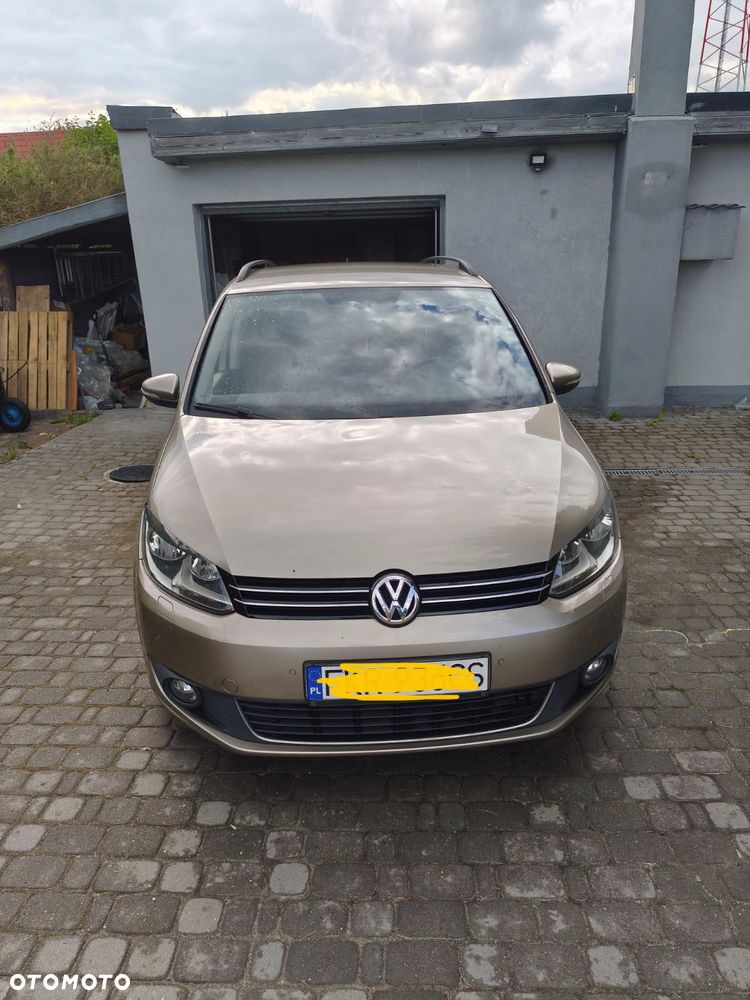 Volkswagen Touran - 31
