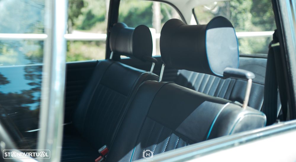 BMW 2002 - 39