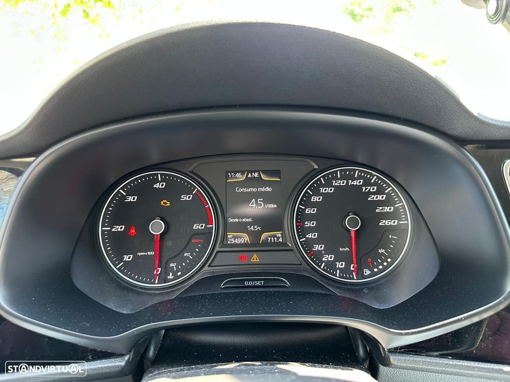 SEAT Leon 1.6 TDI Style Ecomotive - 6