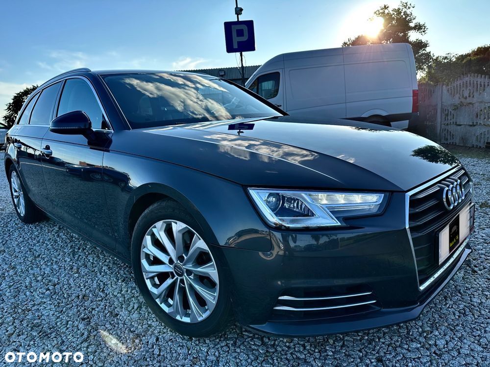 Audi A4 Avant 2.0 TDI - 26