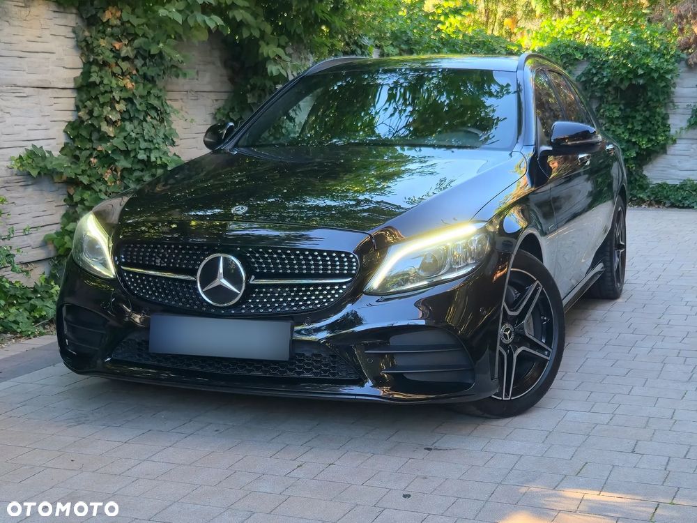 Mercedes-Benz Klasa C 300 d mHEV AMG - 2