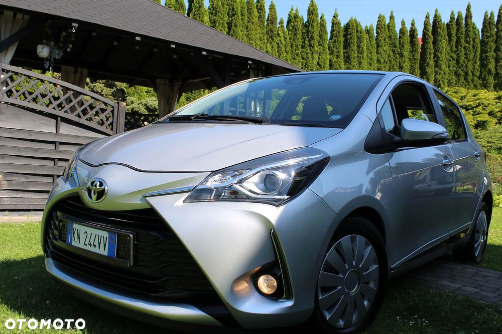 Toyota Yaris 1.0 VVT-i Comfort mit Design-Paket - 33