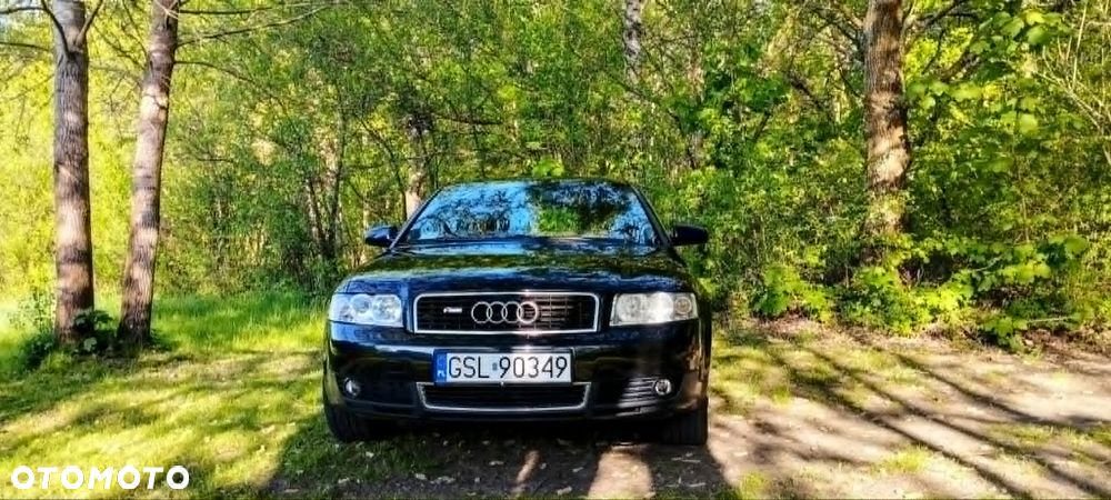 Audi A4 Limousine - 3