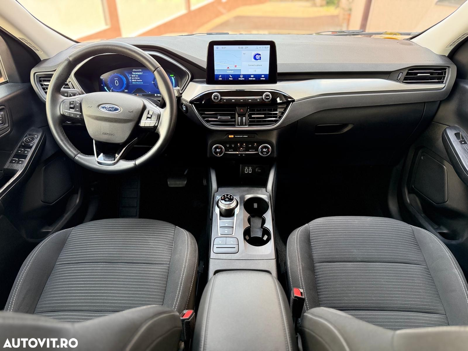 Ford Kuga 2.5 Duratec FWD FHEV Titanium - 11