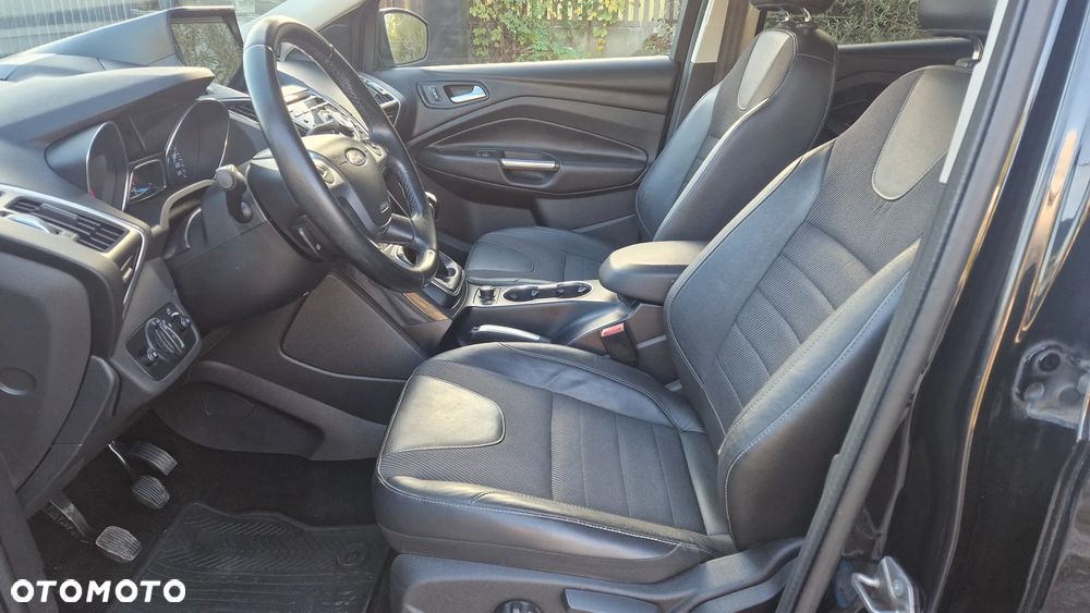 Ford Kuga - 14