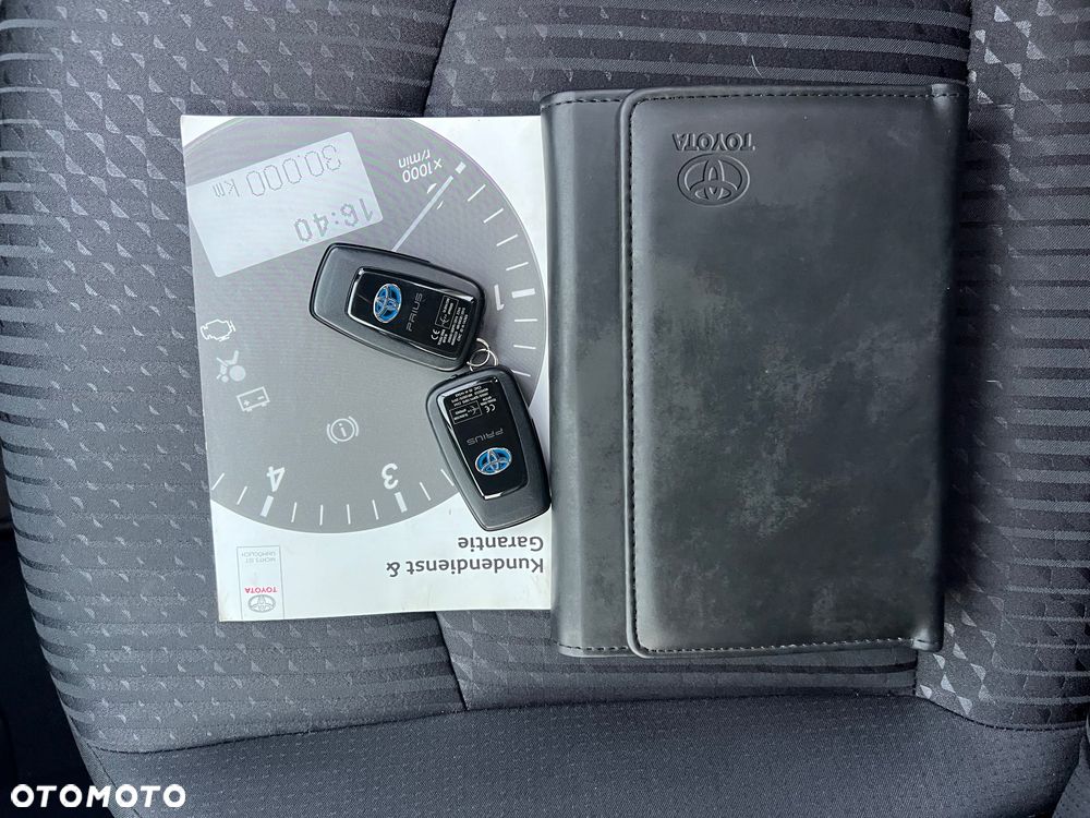 Toyota Prius 1.8 Hybrid Executive - 40