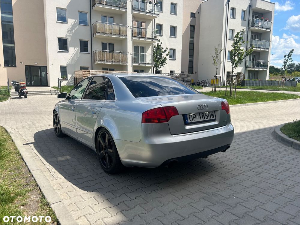 Audi A4 Limousine 3.2 FSI Quattro - 3