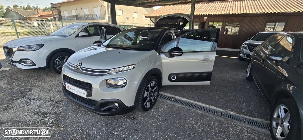 Citroën C3 1.2 PureTech Shine - 35