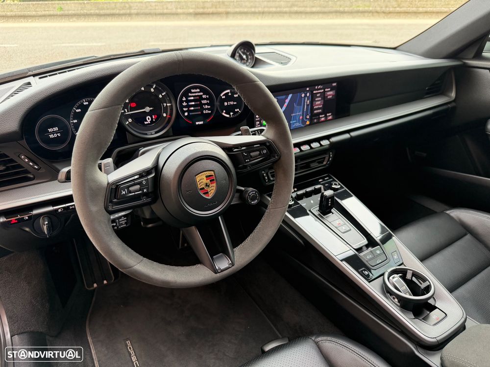 Porsche 911 (992) Carrera PDK - 7