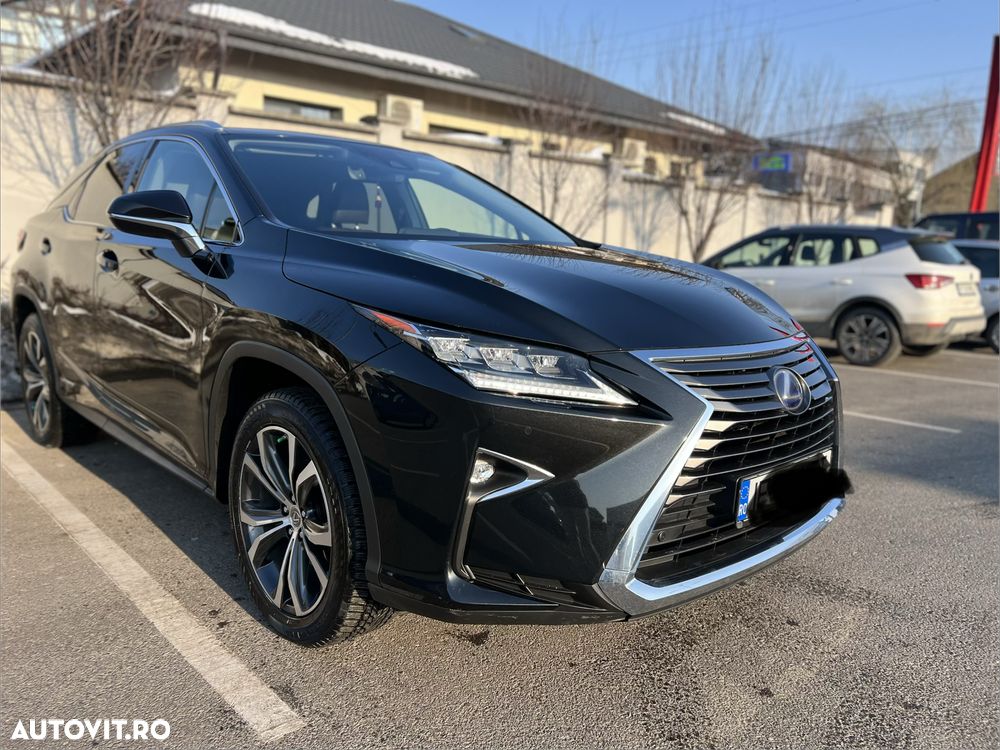 Lexus Seria RX - 1