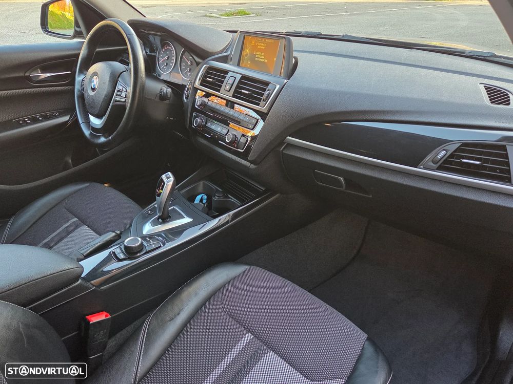 BMW 118 dA Line Urban - 23