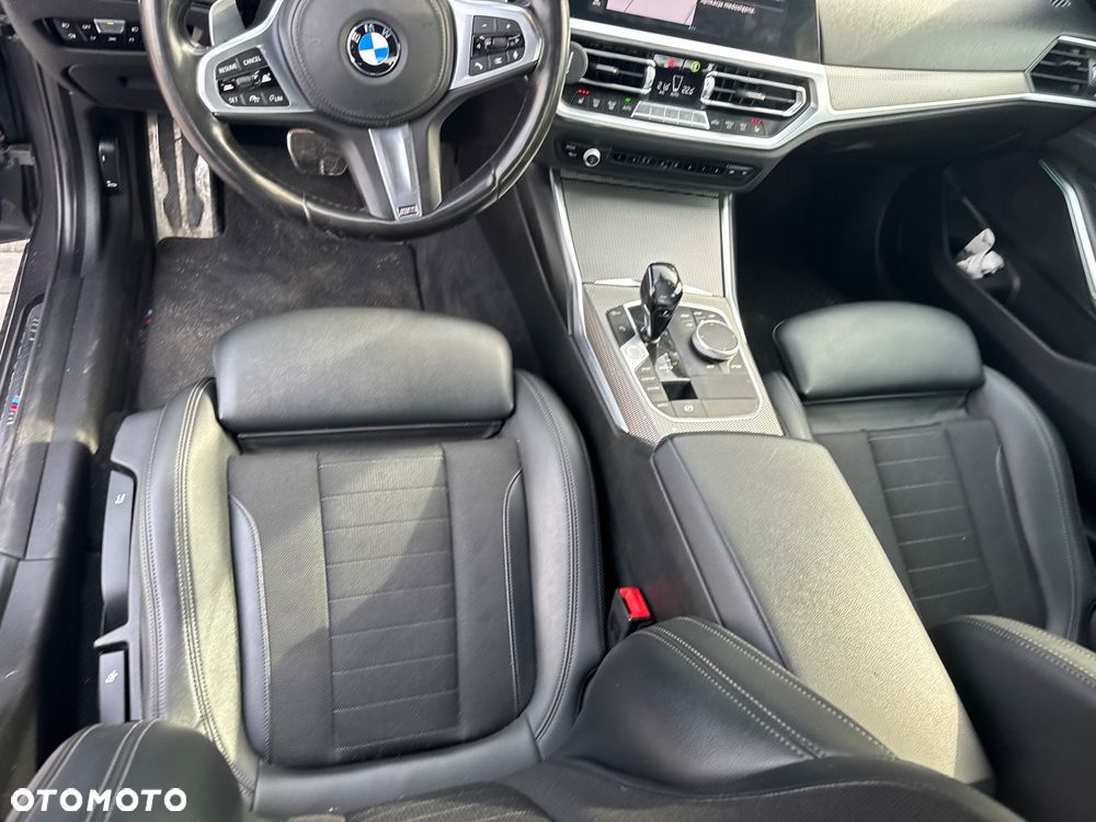 BMW Seria 3 320d Sport Line sport - 24