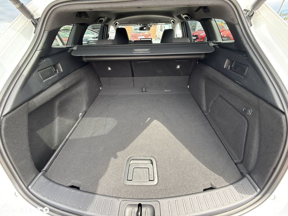Toyota Corolla - 25