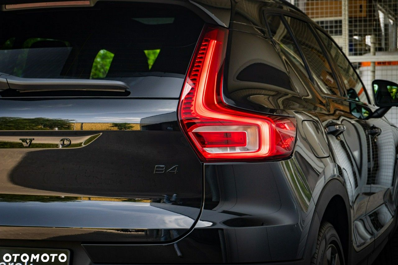 Volvo XC 40 - 25