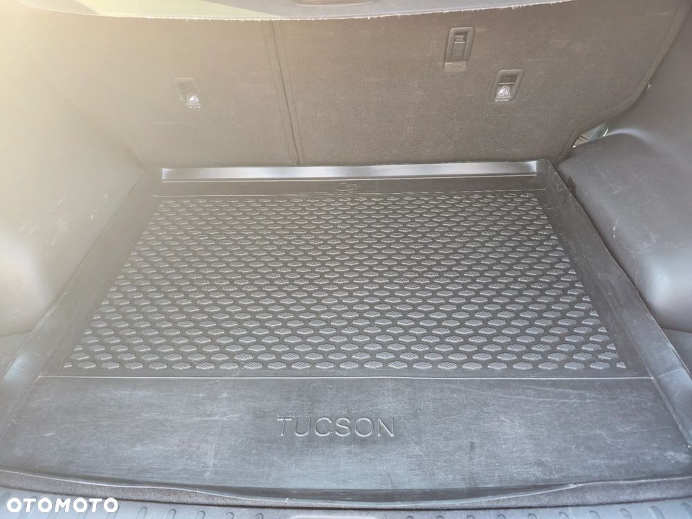 Hyundai Tucson 1.6 GDi Comfort 2WD - 19